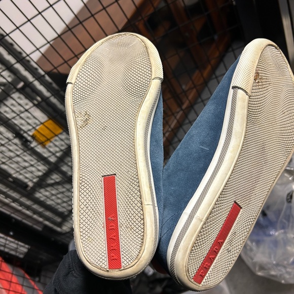 Men’s suede Prada shoes size 7. - Picture 4 of 4